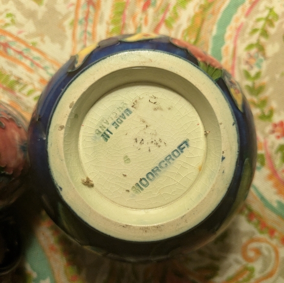 Moorcroft China Blue And Floral - Picture 5 of 7